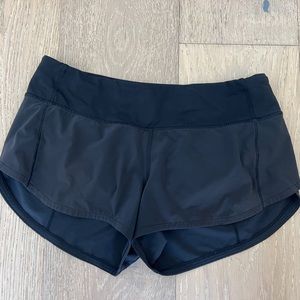 Lululemon Speed Up Shorts Size 4 Black